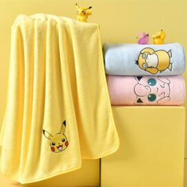 toallas bordadas con pikachu, psyduck y jigglypuff